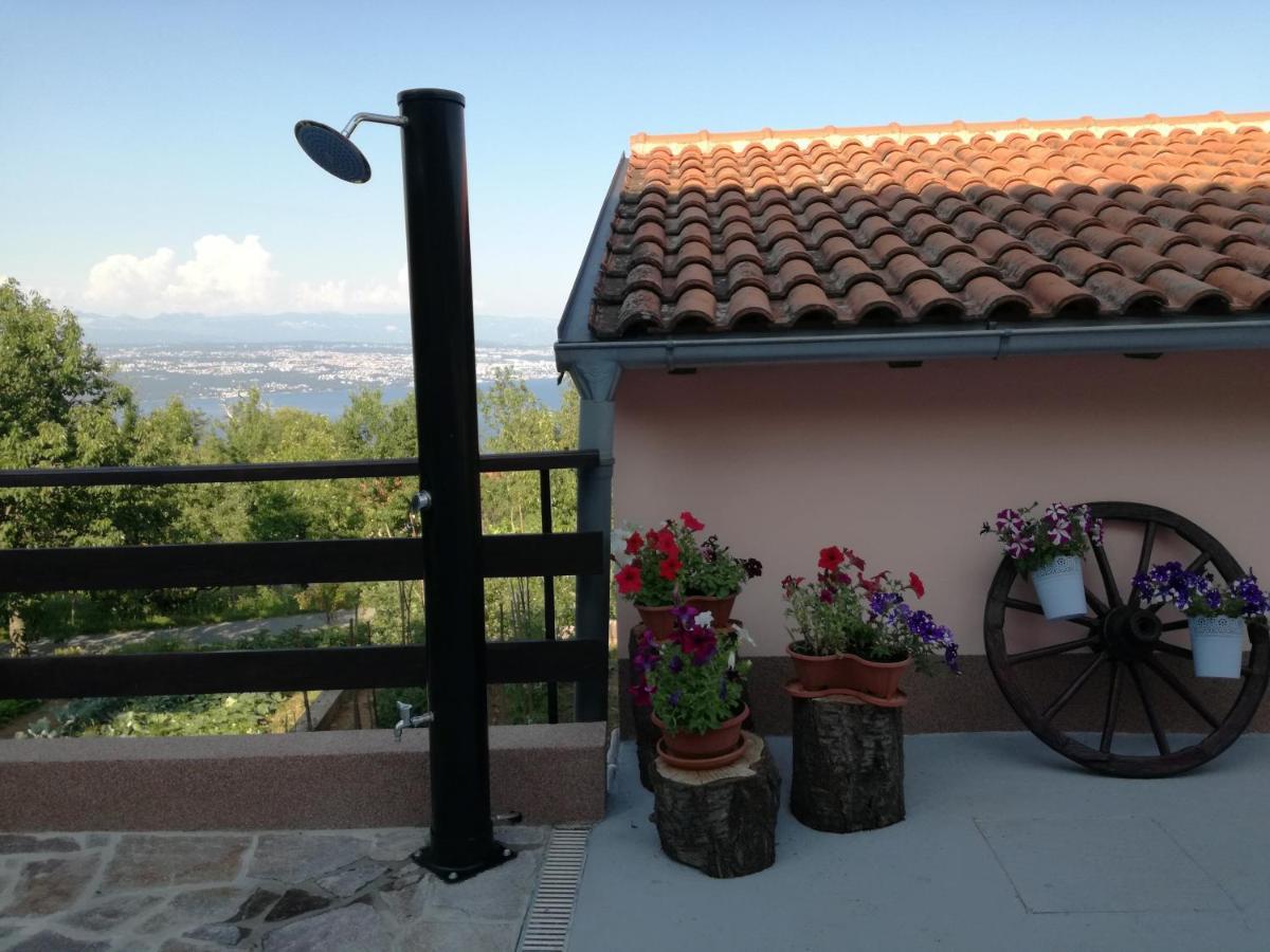 Apartman Mimi Lovran Buitenkant foto