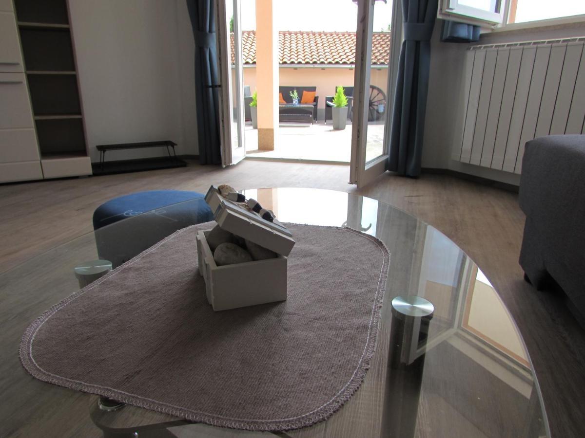 Apartman Mimi Lovran Buitenkant foto